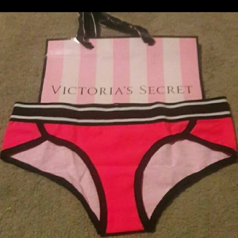 Victoria Secret Curved Hem Hipster Panties Red
